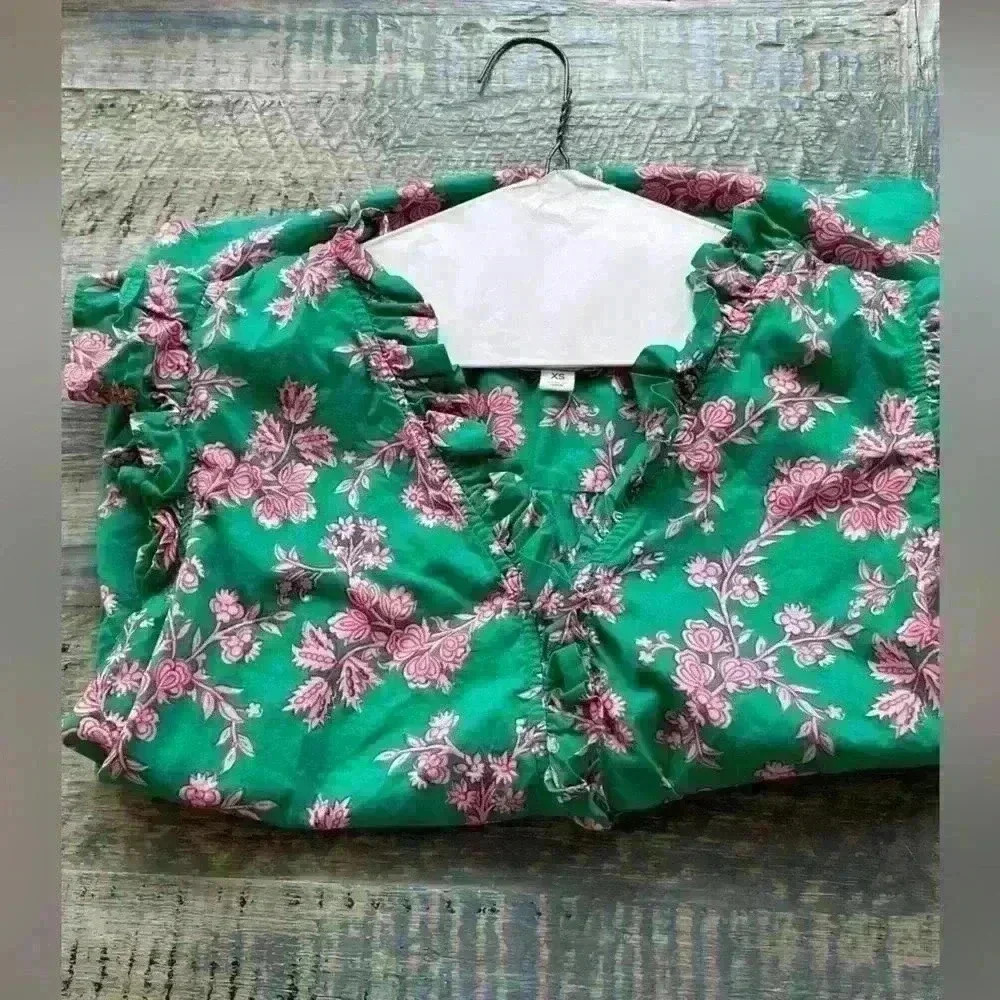 JCREW XS Sleeveless Ruffle Pink Green Top